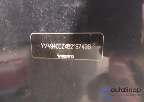 2011 Volvo Xc60 3.2 z USA, uszkodzony, nr VIN YV4940DZXB2187496